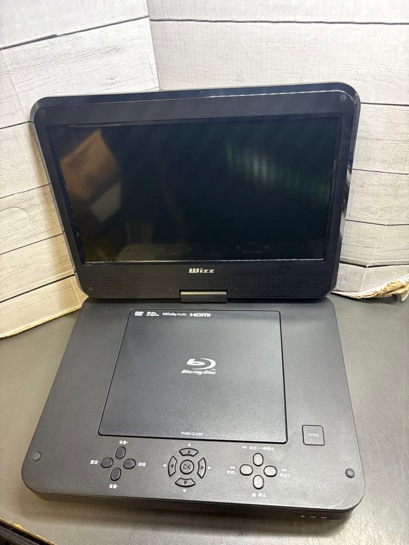 wizz DVDプレイヤー　WPB-S1006