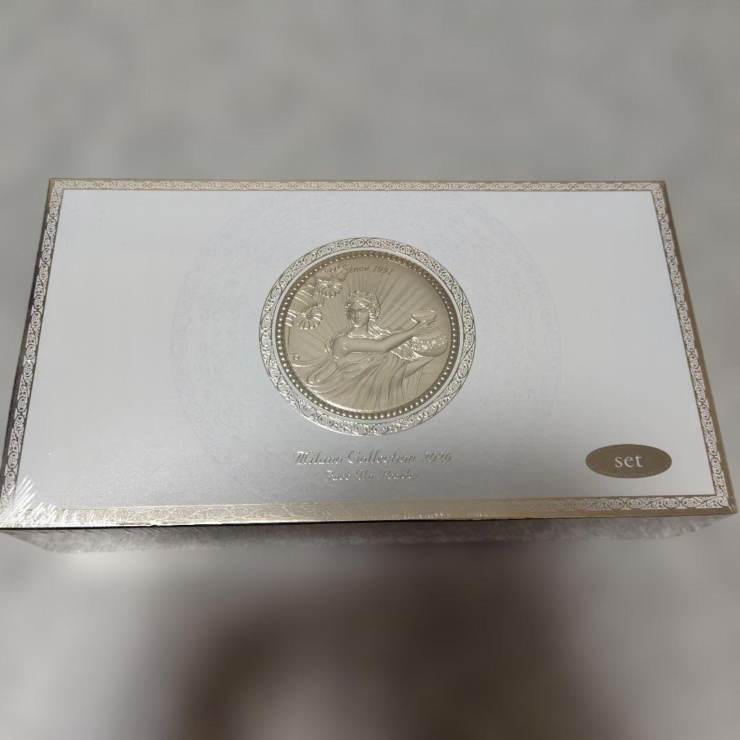 ミラノコレクション　フェースアップパウダー2026 本体+レフィルセット