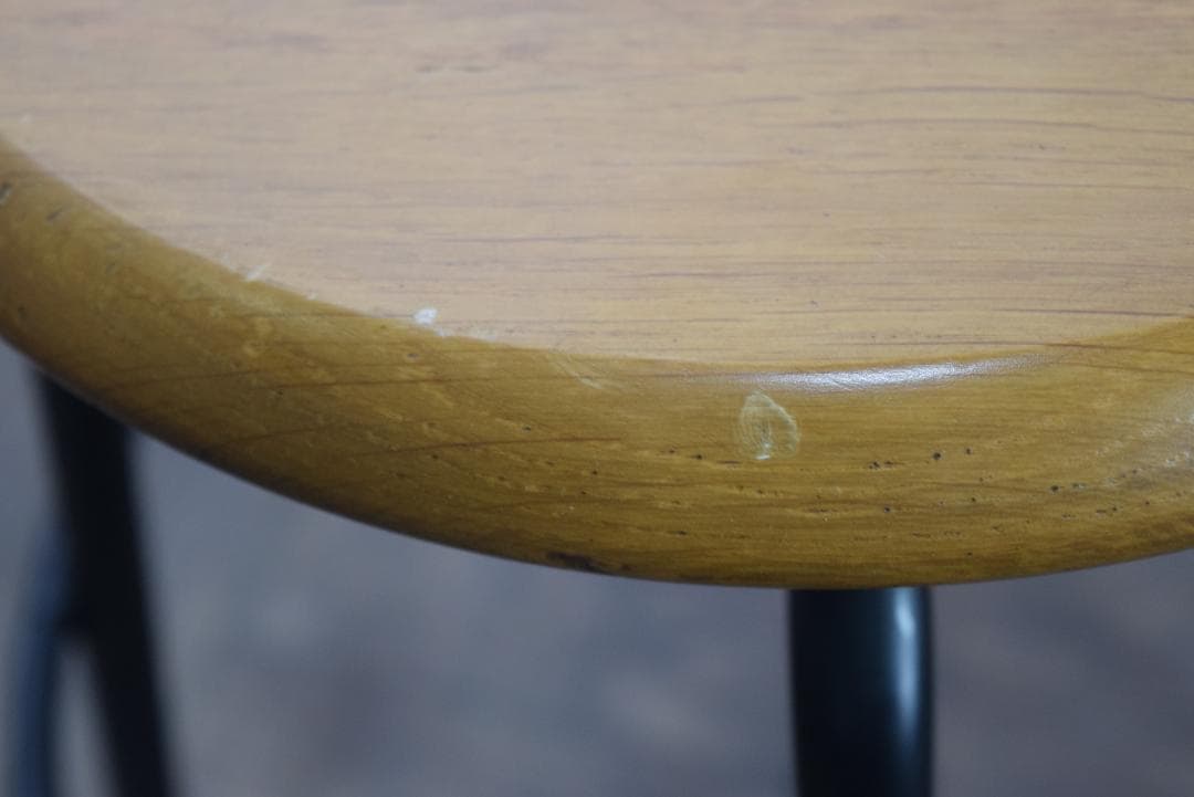 クラッシュゲート ノットアンティークス　コンベックスⅢ スツールS　b