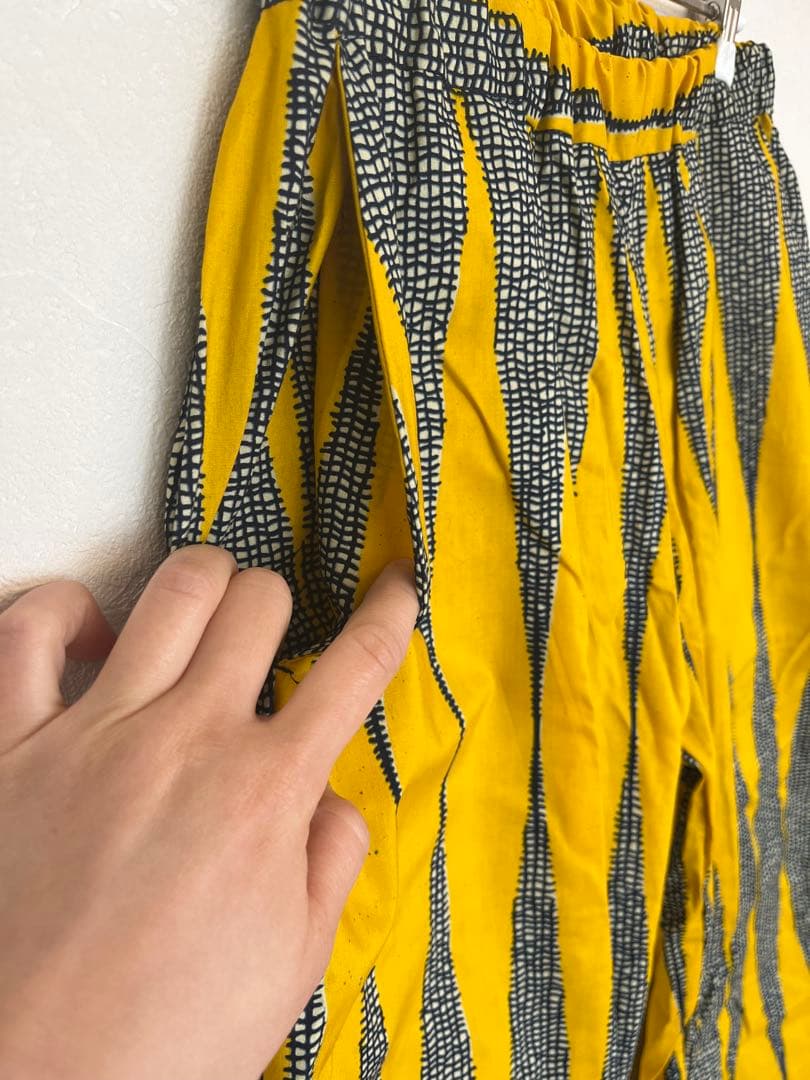 【試着のみ】アフリカ布　ストレートパンツ 個性派　アフリカンバティックjua