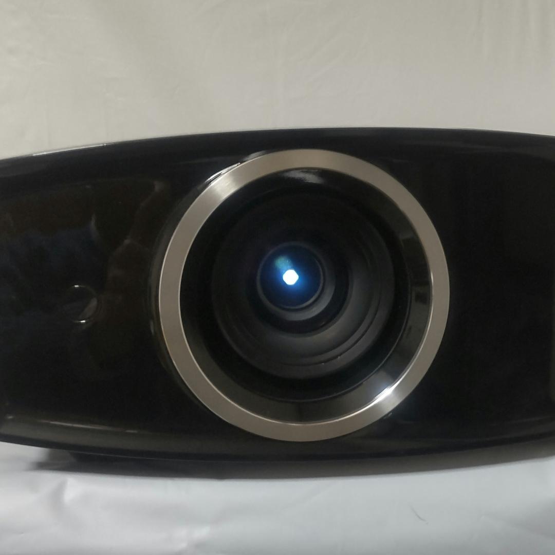 D-ILAプロジェクター victor HD-750B リモコン付 配送料無料。