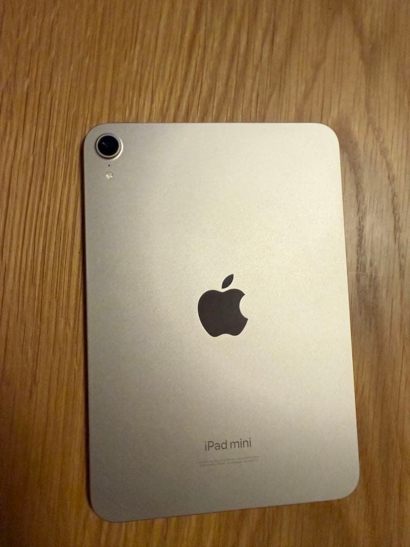 iPad mini 7 256GB スターライト純正ケース付き