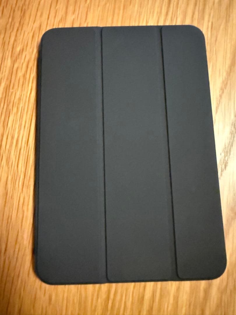 iPad mini 7 256GB スターライト純正ケース付き