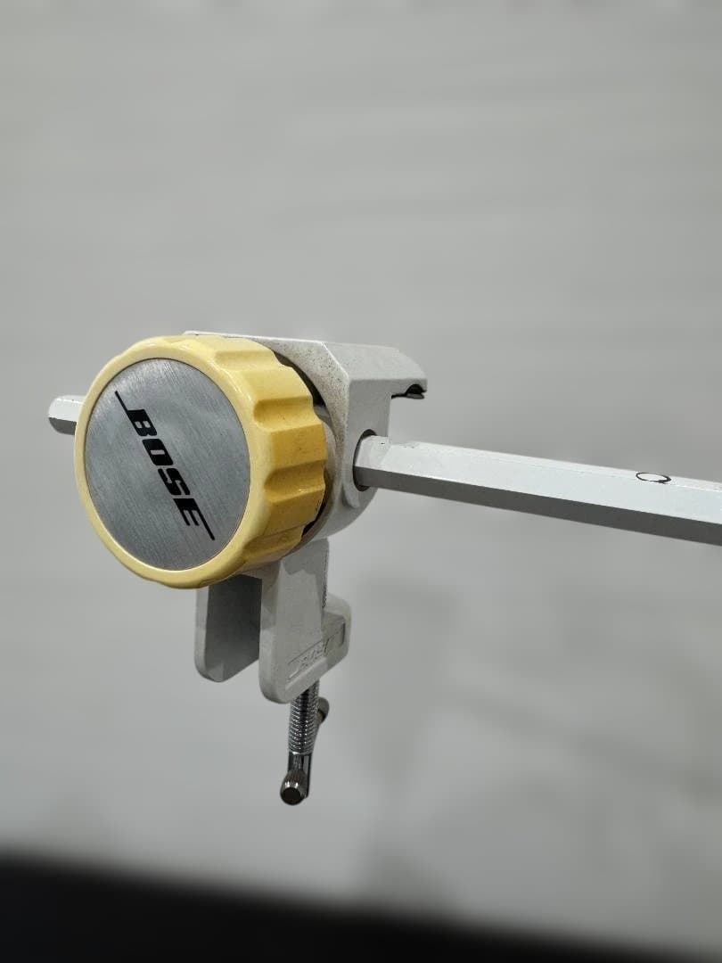 BOSE 101MMH 純正フリーアングルクランプ付 スピーカー2点