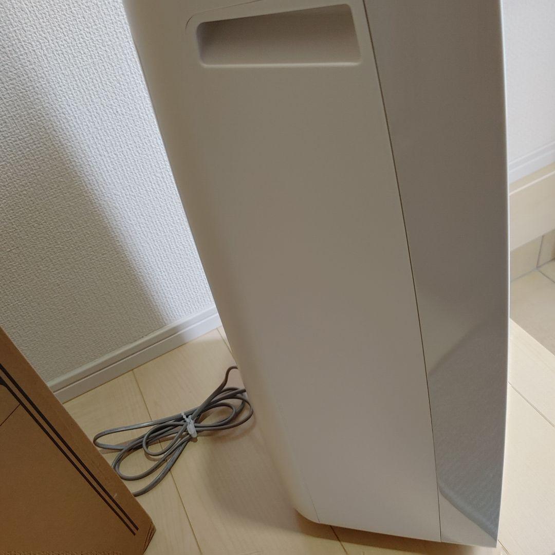 ❤*︎様 SHARP CV-R120-W 除湿機 ホワイト 箱付き