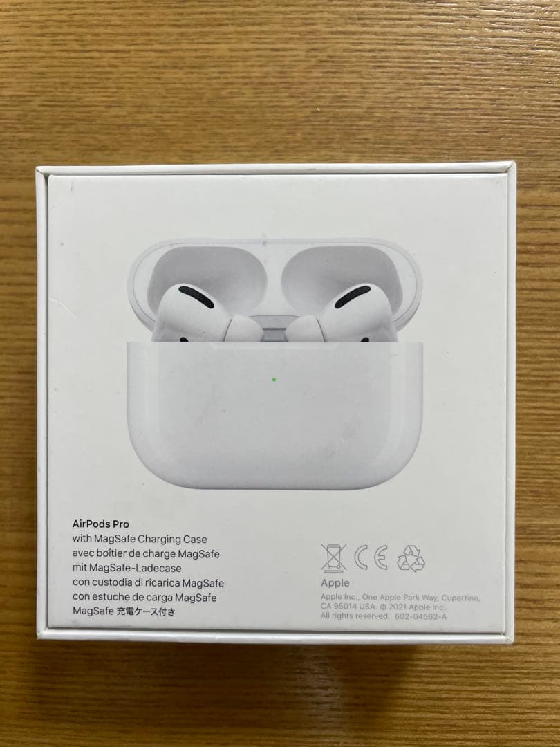 AirPods Pro 第1世代　外箱開封のみ、未使用