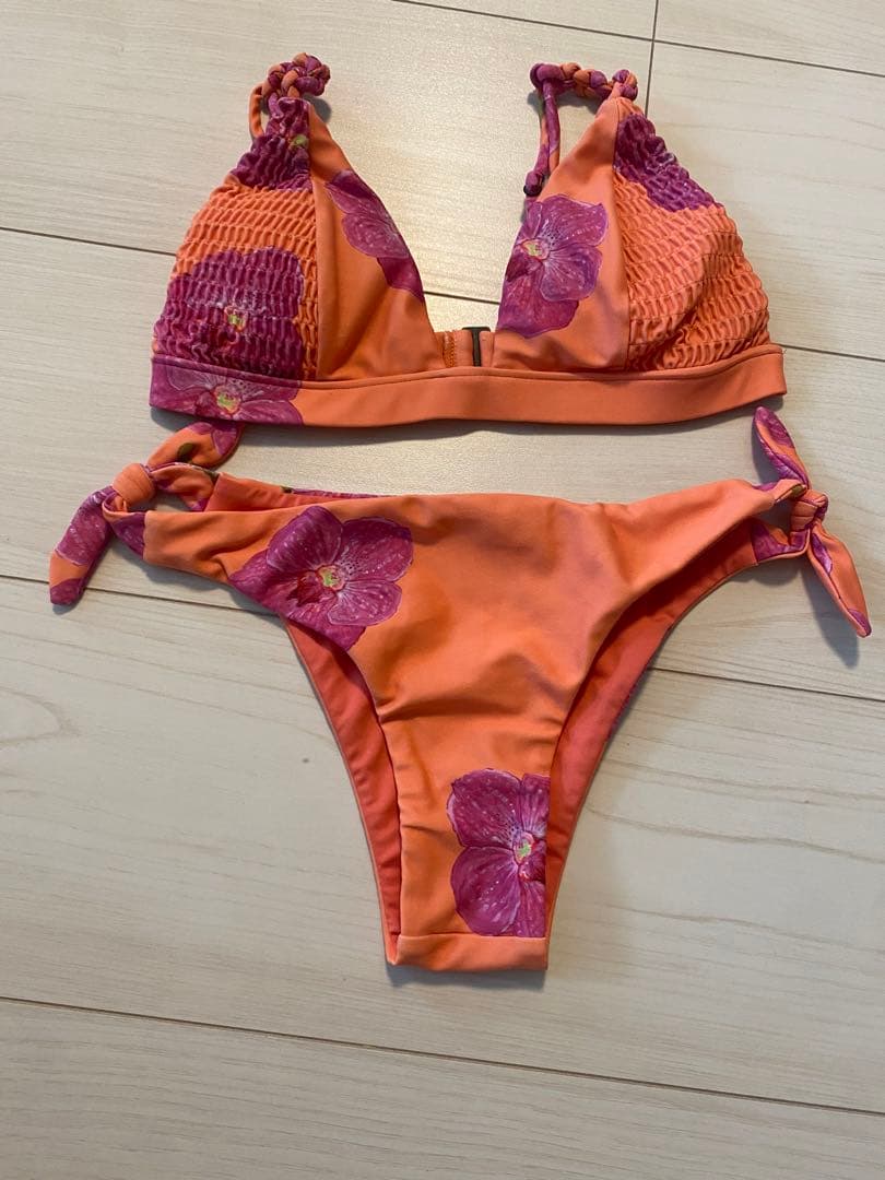 アリシアスタン　ビキニ　水着　ビアンカ　ALEXIA STAM 上下セット