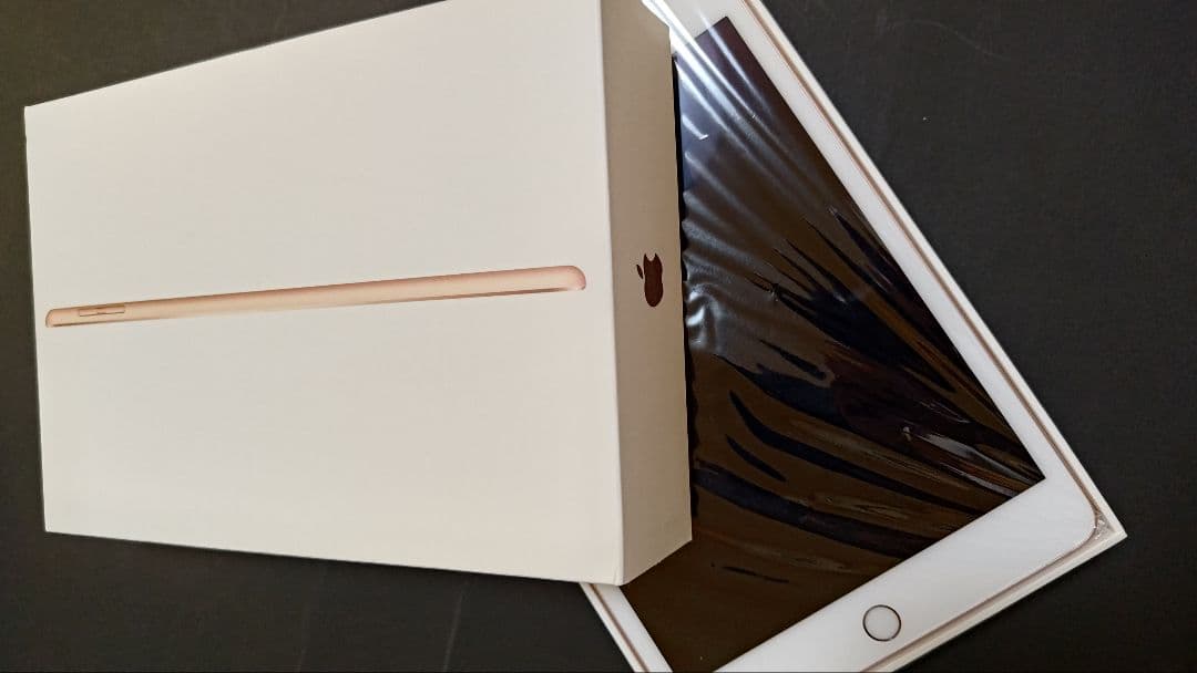 ジャンク品 Apple iPad mini 4 256GB ゴールド Wi-Fi