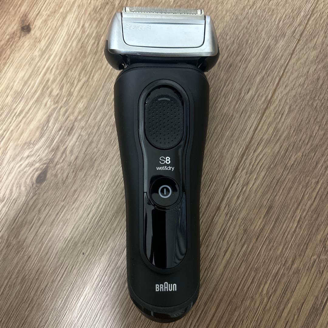BRAUN シリーズ8 S8 メンズ電気シェーバー　ほぼ未使用の美品
