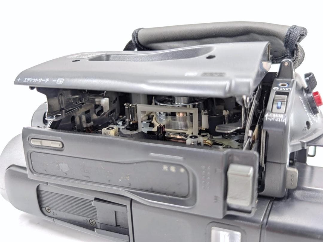 8mmテープのダビングに！ SONY ビデオカメラ CCD-TRV91 03