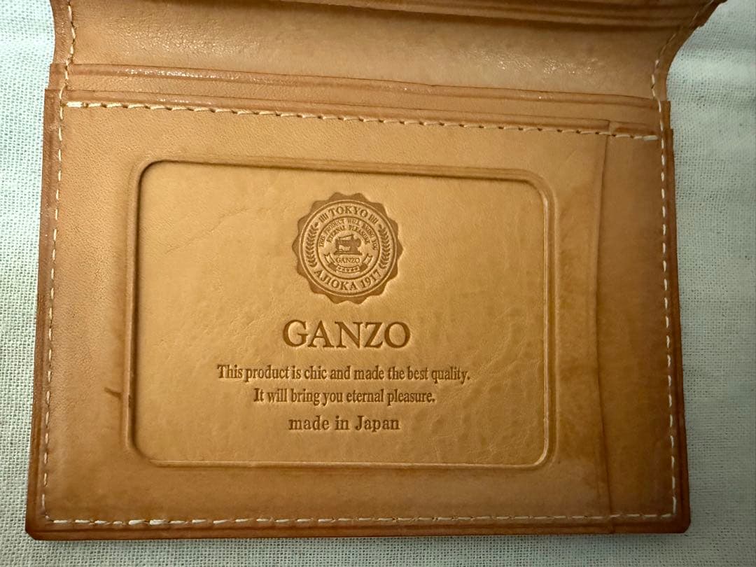 GANZO 濃紺（ネイビー）パスケース 定期入れ 定価22,000円