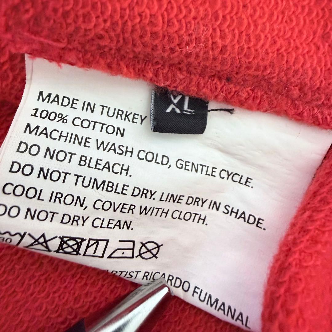 美品　XL PACCBET ラスベートSTRONG WOMAN スウェット　赤