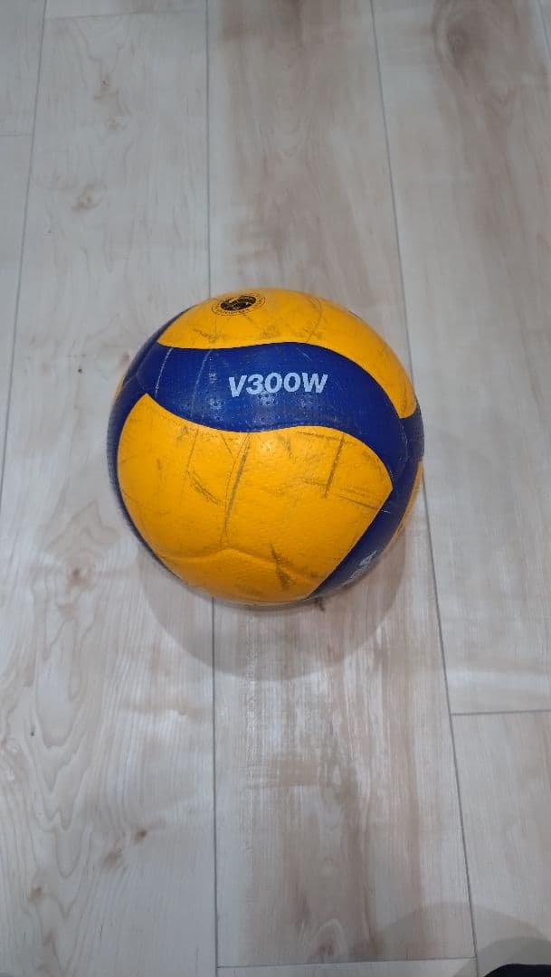 【国際公認球(正規品)】バレーボール ミカサ V300W 5球