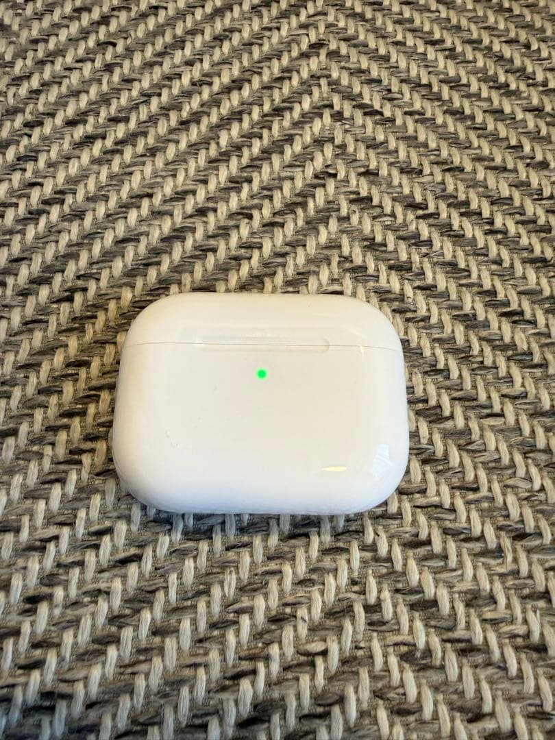 イヤホン AirPods Pro 3 MFHP4J/A