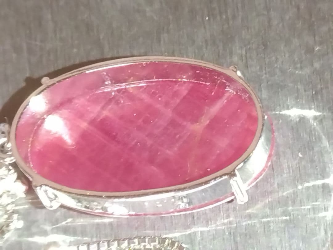 K18ＷＧ天然ルビー天然ダイヤモンドネックレス