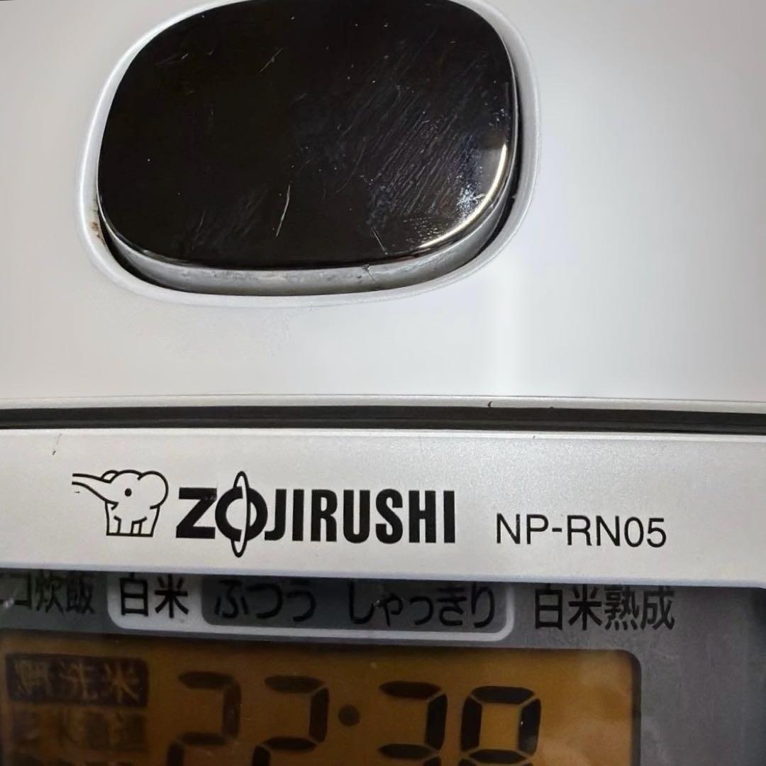 ZOJIRUSHI 象印 NP-RN05 炊飯器 3合炊き 2023年製