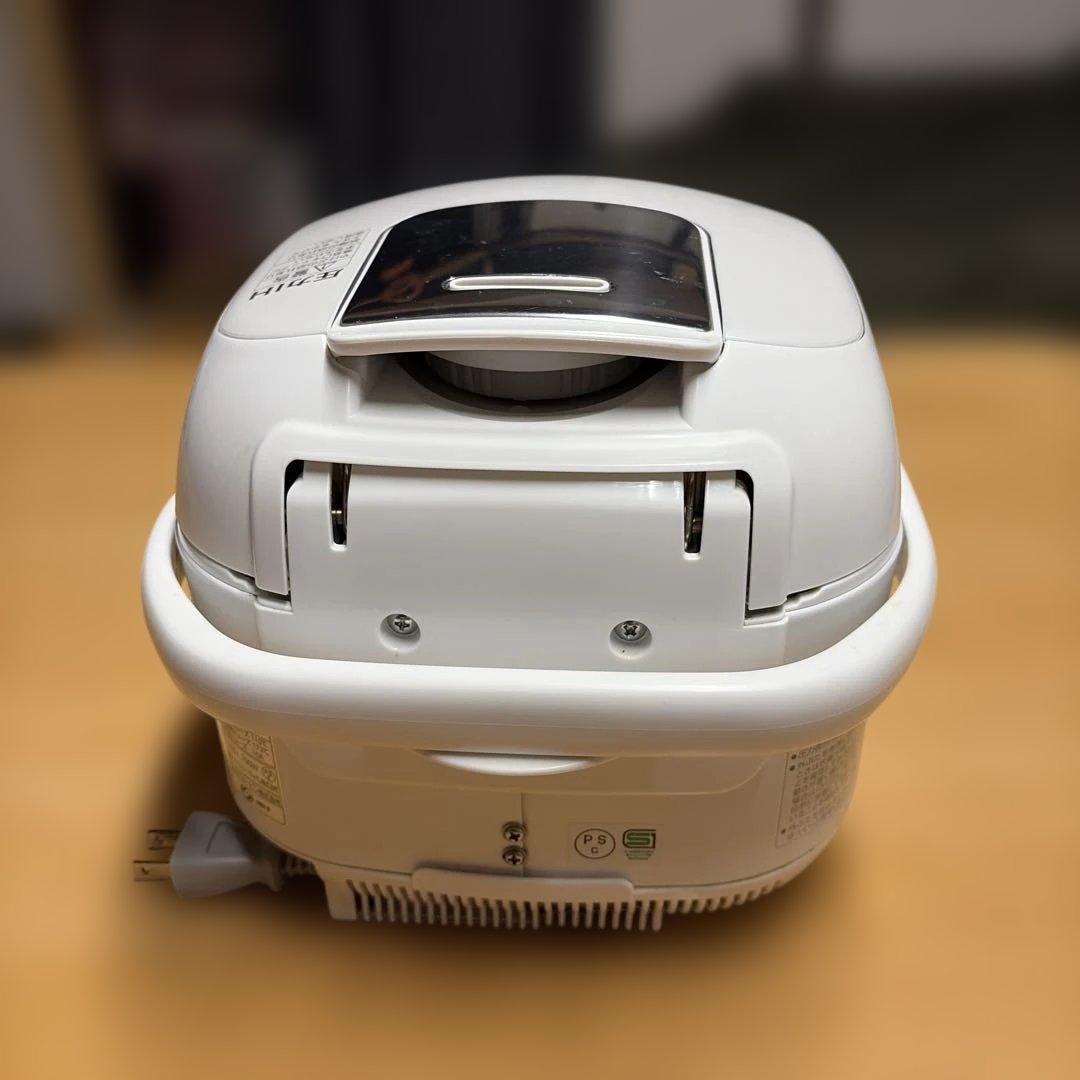 ZOJIRUSHI 象印 NP-RN05 炊飯器 3合炊き 2023年製