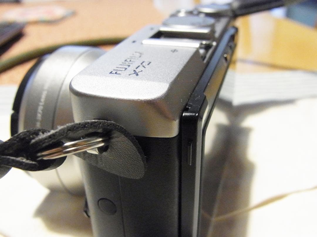 FUJIFILM X70　美品