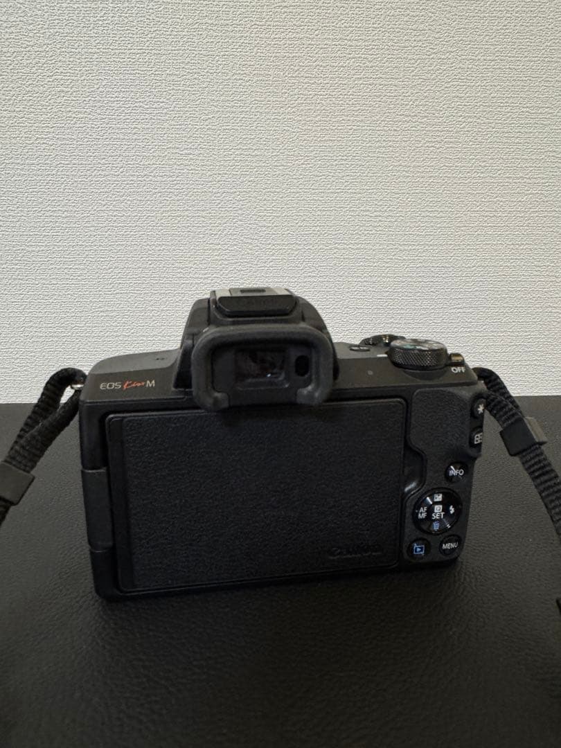 Canon EOS Kiss M 本体 + 望遠レンズ セット