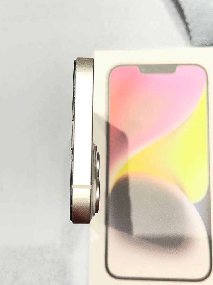 Apple iPhone 14 ホワイト ディスプレイ新品　SIMフリー 箱付き
