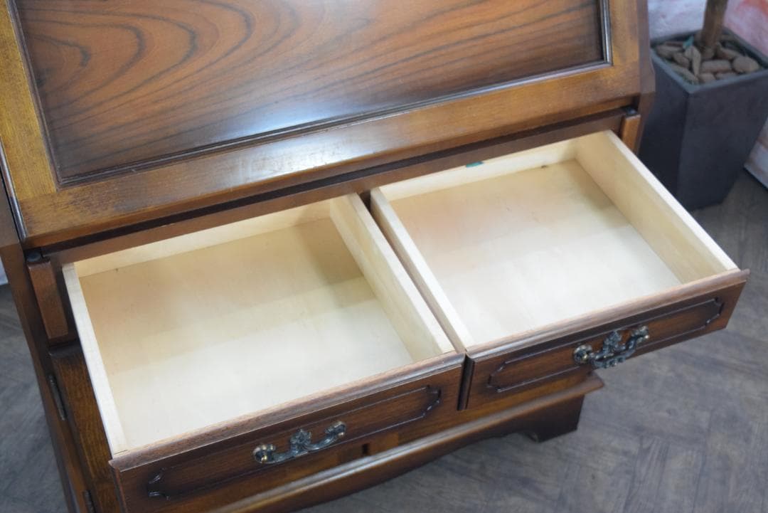 カリモク コロニアルシリーズ ライティングビューロー/デスク QC3001NK