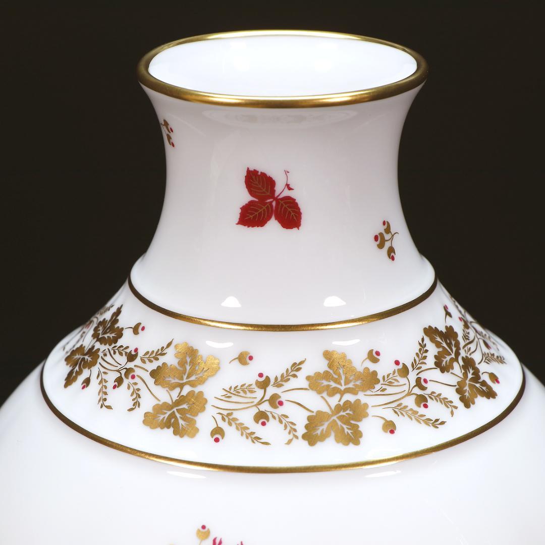 ★大倉陶園 大花瓶 35.5cm 金彩と赤い花 フラワーベース 陶磁器 陶器 壷