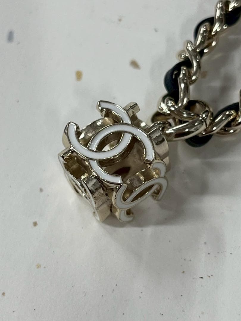 K◆CHANEL キューブココマーク ネックレス メタル/ラムスキン ノベルティ