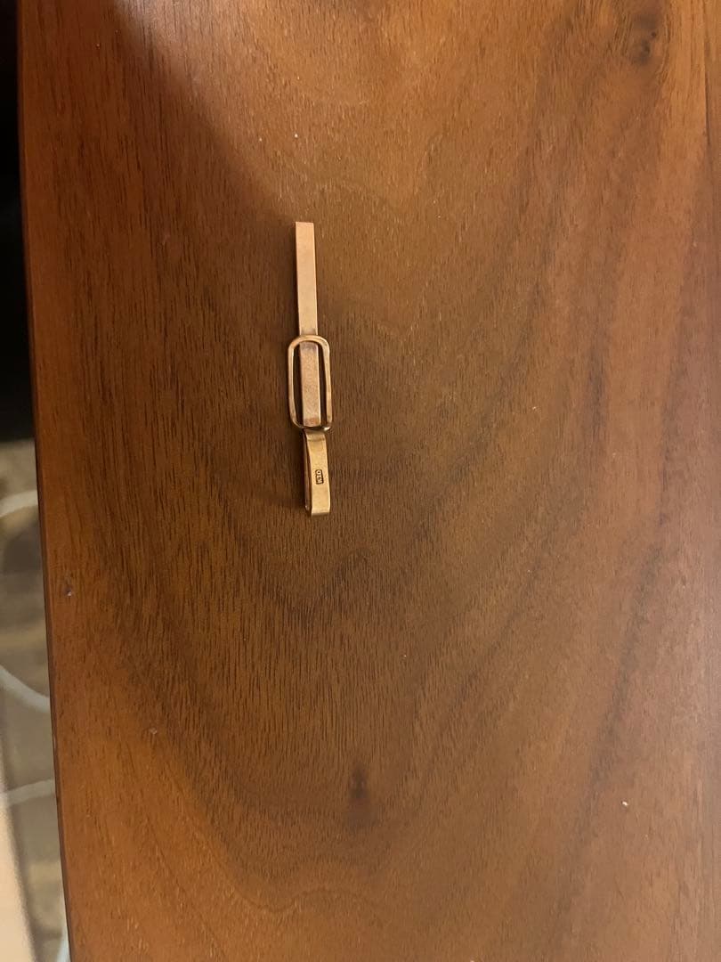 K10ネクタイピン