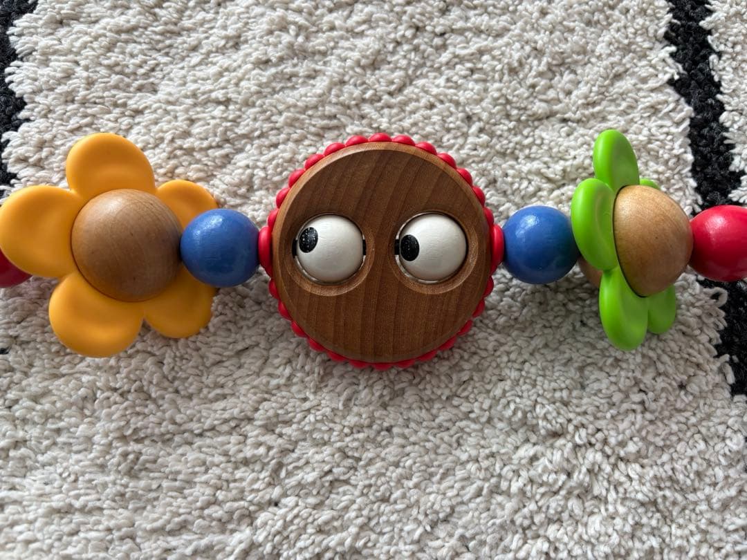 ★れい★ベビービョルン バウンサー　おもちゃ　木製トーイ　ラトル