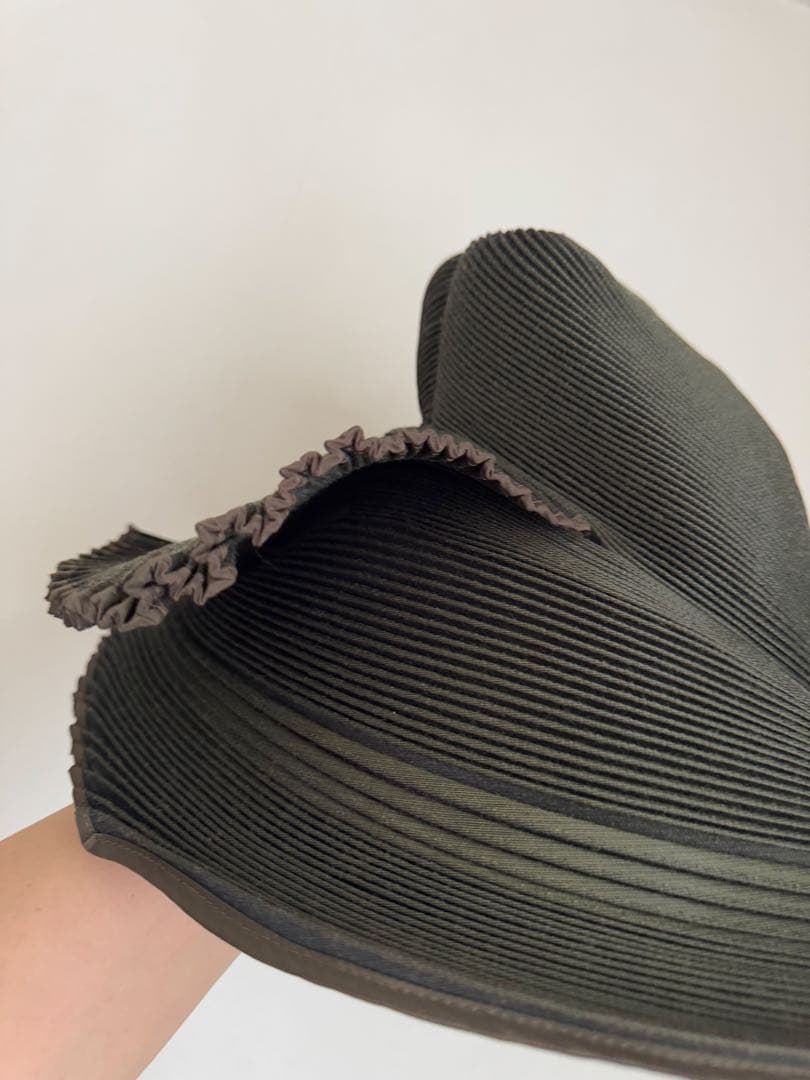 issey miyake プリーツ　ハット