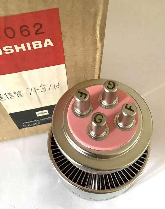 7F37R/東芝　送信管
