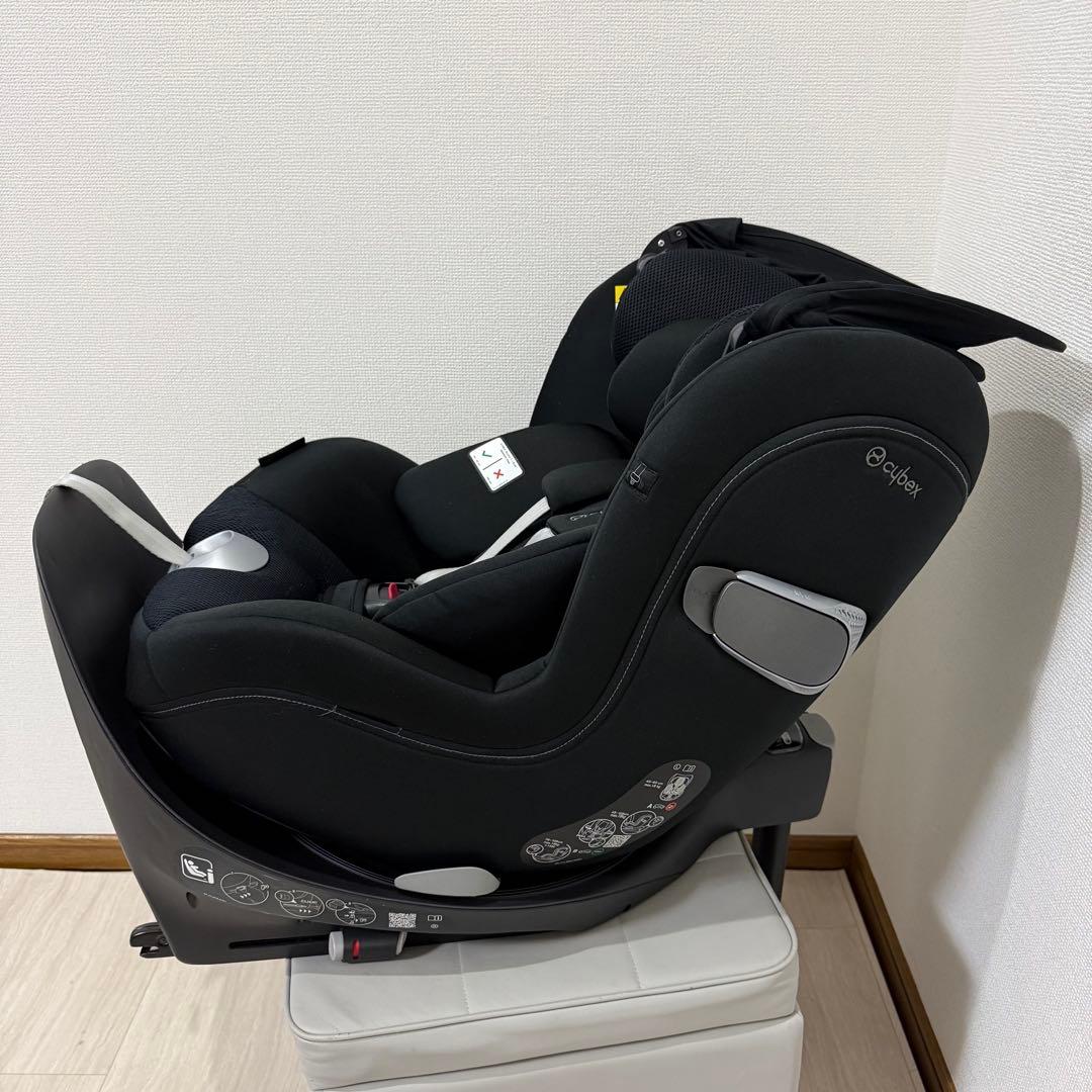 【美品現行モデル】cybexシローナT i-size＋ベースT