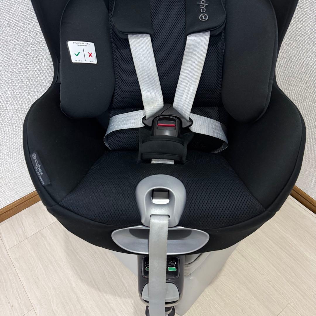 【美品現行モデル】cybexシローナT i-size＋ベースT
