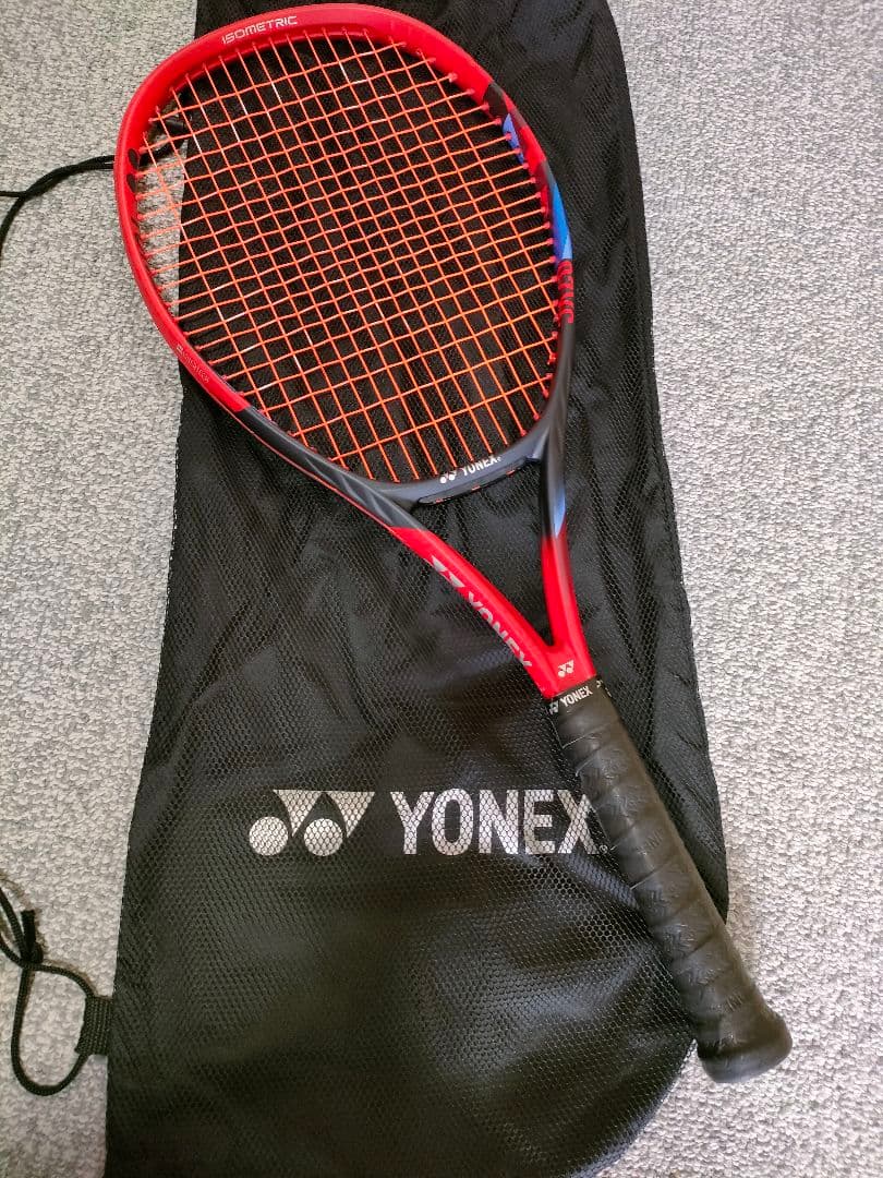 値下げ　2023年現行版 ヨネックス　VCORE100L G2　スカ-レット赤