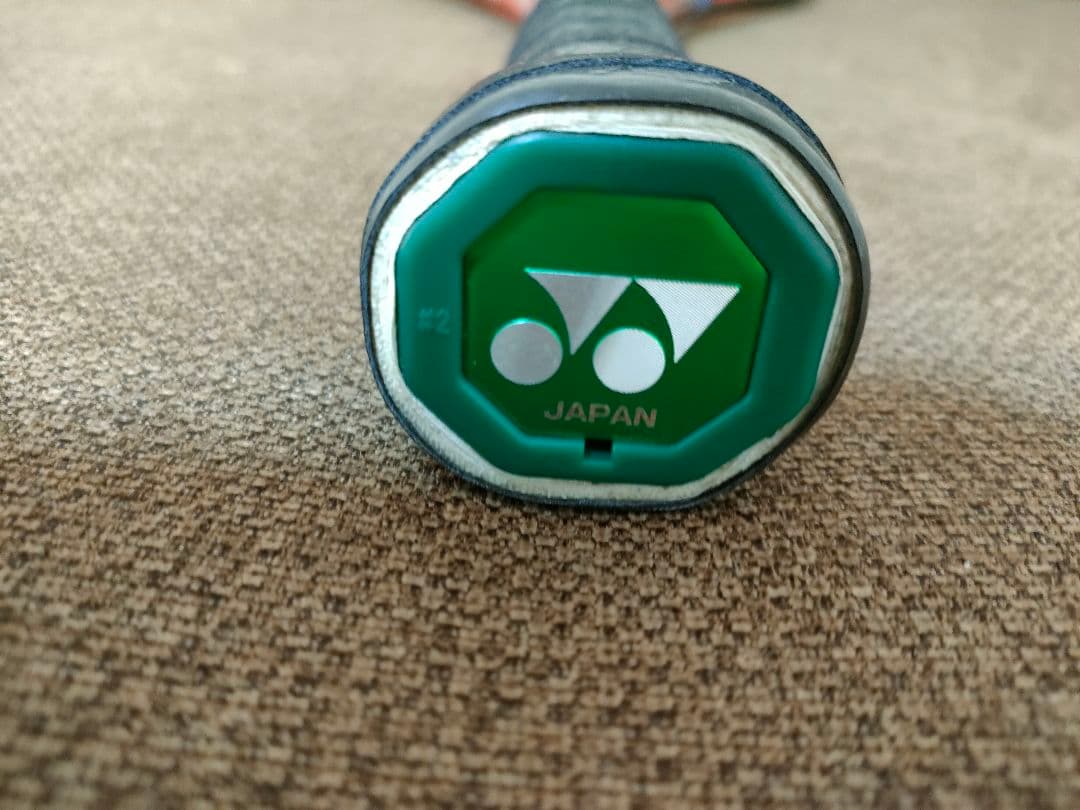 値下げ　2023年現行版 ヨネックス　VCORE100L G2　スカ-レット赤