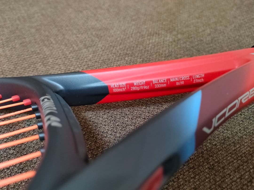 値下げ　2023年現行版 ヨネックス　VCORE100L G2　スカ-レット赤