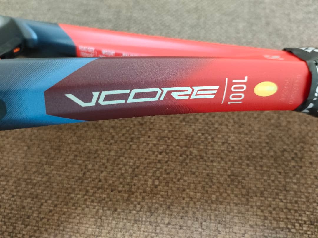 値下げ　2023年現行版 ヨネックス　VCORE100L G2　スカ-レット赤