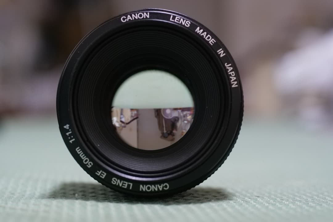 Canon LENS EF 50mm F1.4 フード付き
