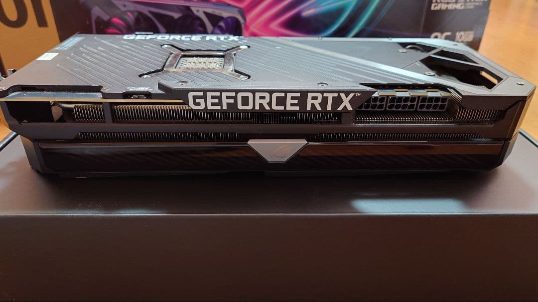 グラフィックボード・グラボ・ビデオカード ASUS ROG STRIX GeForce RTX 3080