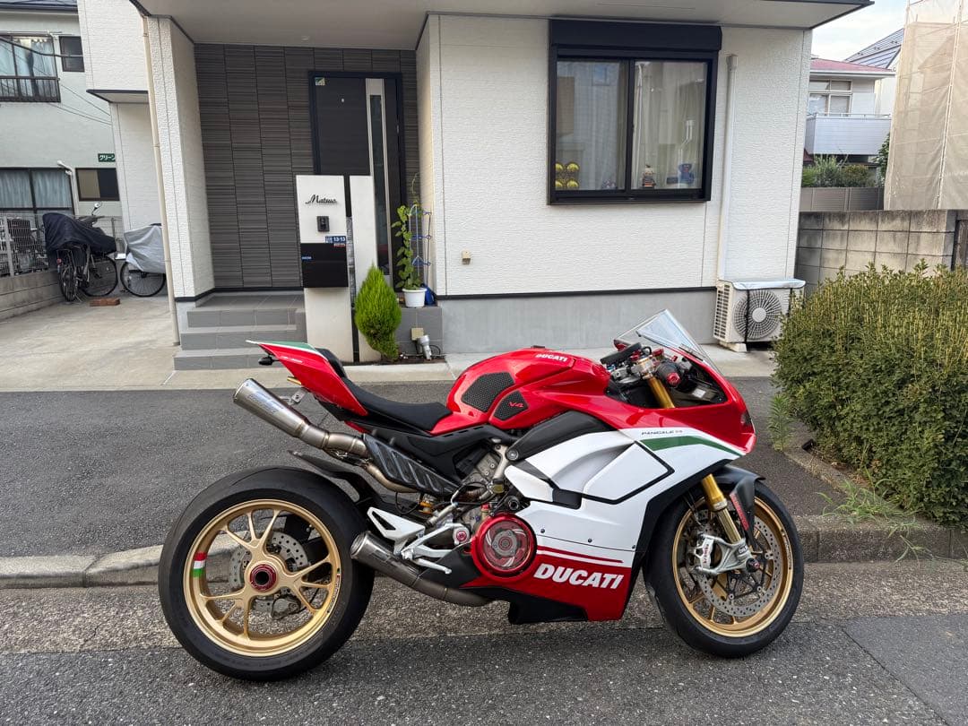 DUCATI panigale v4 フルエキマフラー　scproject