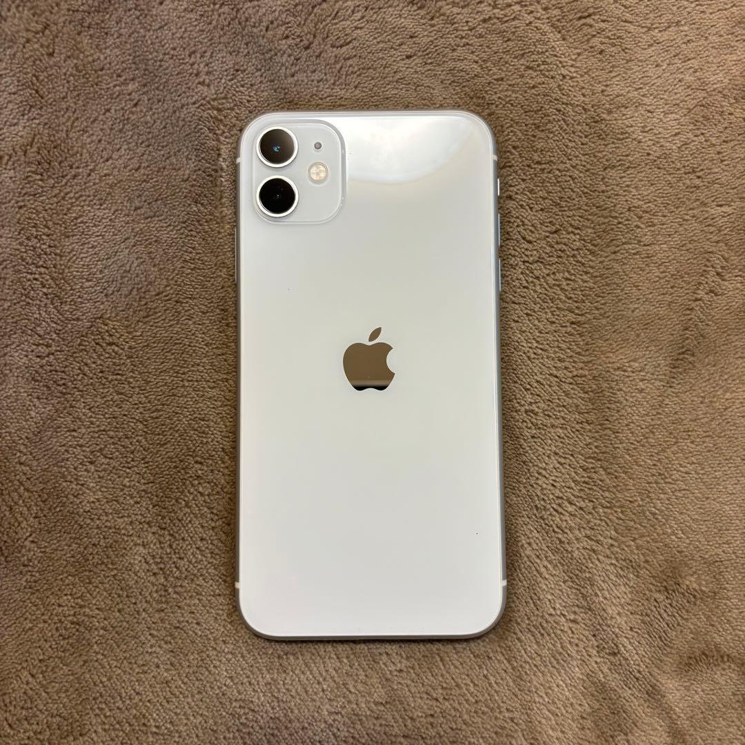 iPhone 11 ホワイト 本体 64GB