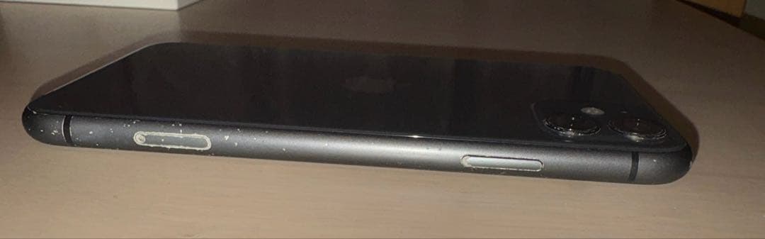 Apple iPhone11　ブラック　本体