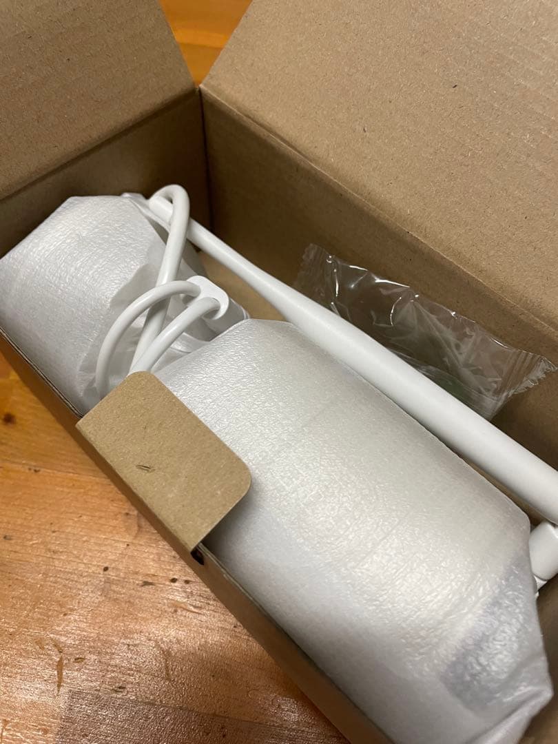 ユタ 様せんよう　Hiseeu防犯カメラ【新品未使用】