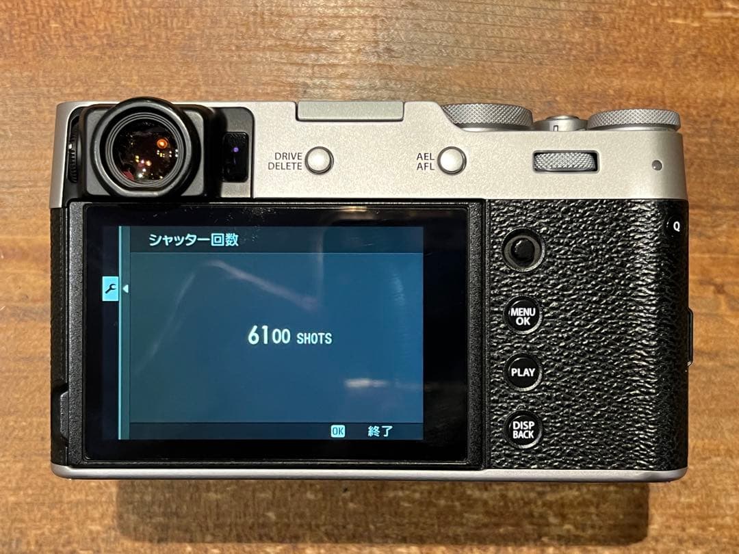 【美品】Fujifilm X100Vおまけ付★シャッター数6100