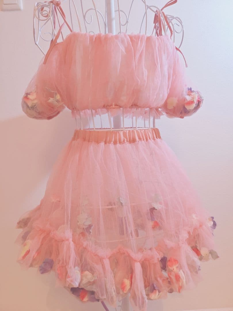 チュアンピサマイ Chuan Pisamai ピンク チュールオフショルダー水着