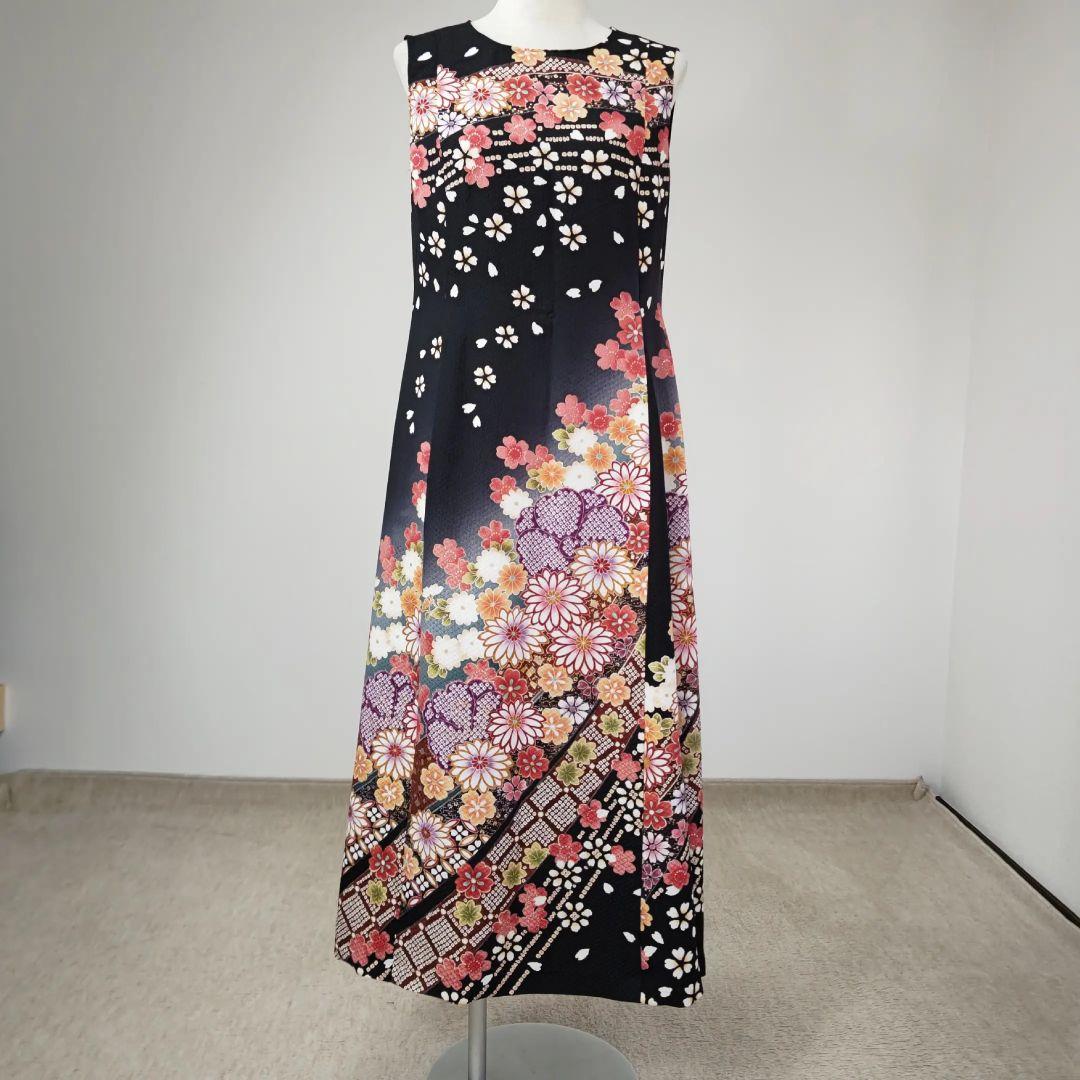 zunezune 振袖ドレス ノースリーブ 着物リメイクワンピース 黒に花