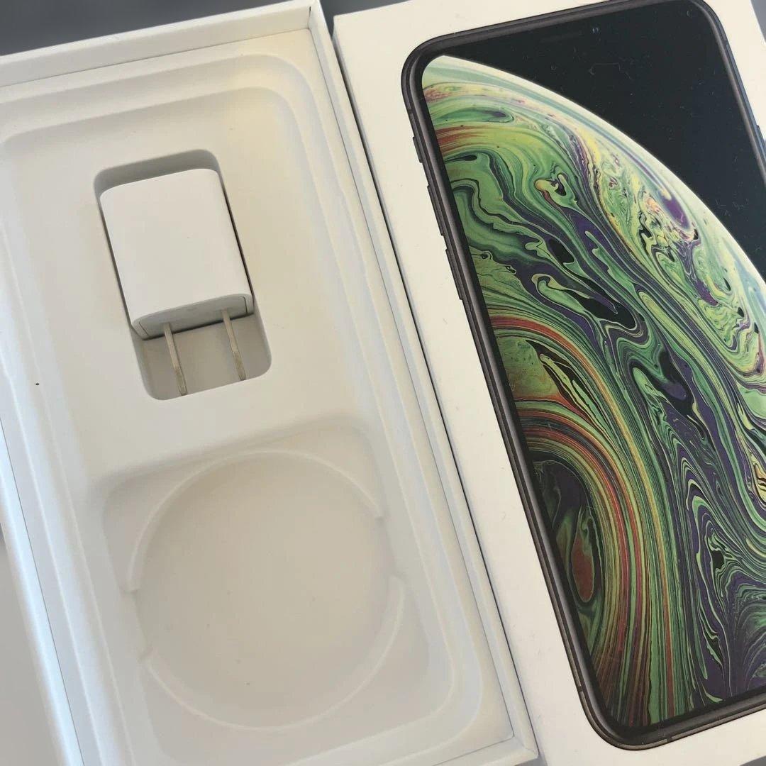 iPhoneXS 256GB SIMフリー