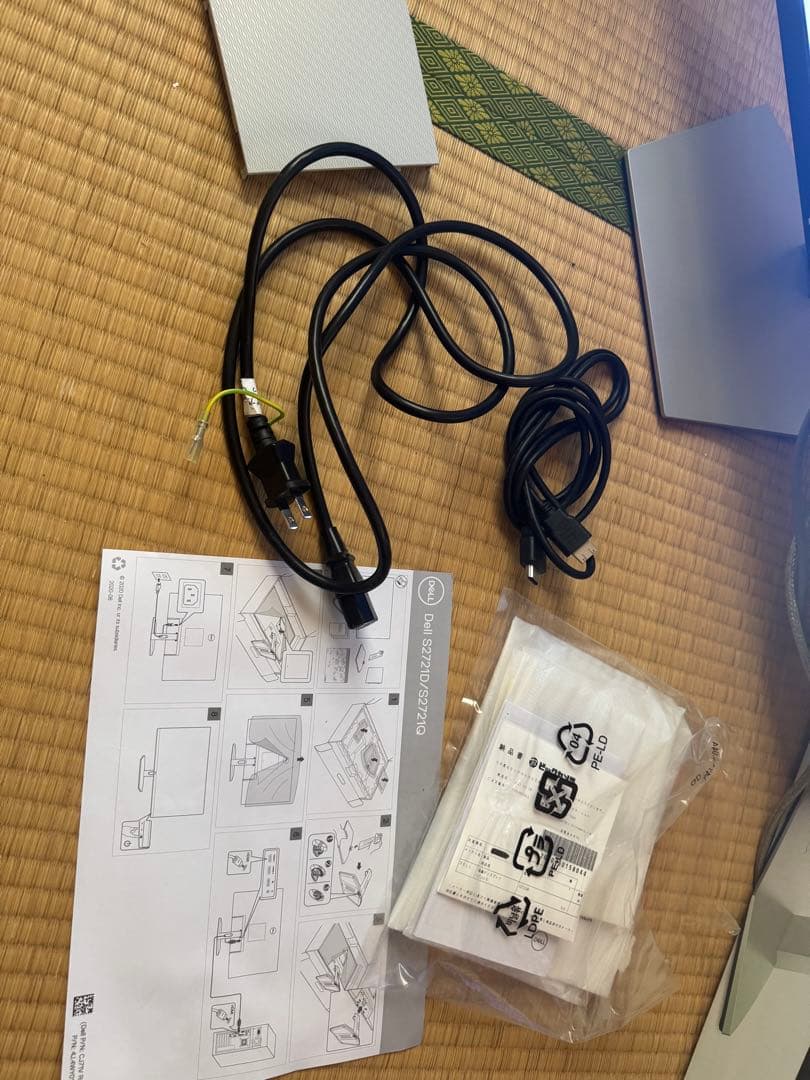 DELL S2721Q 27インチ 4K モニター 本体