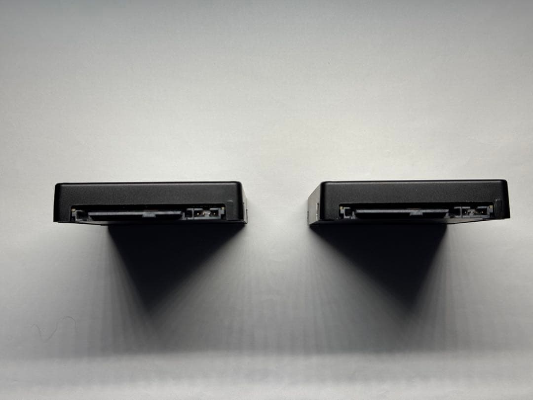 7.68TB(物理8TB) SAS SSD 2基(計15.36TB≒16TB)