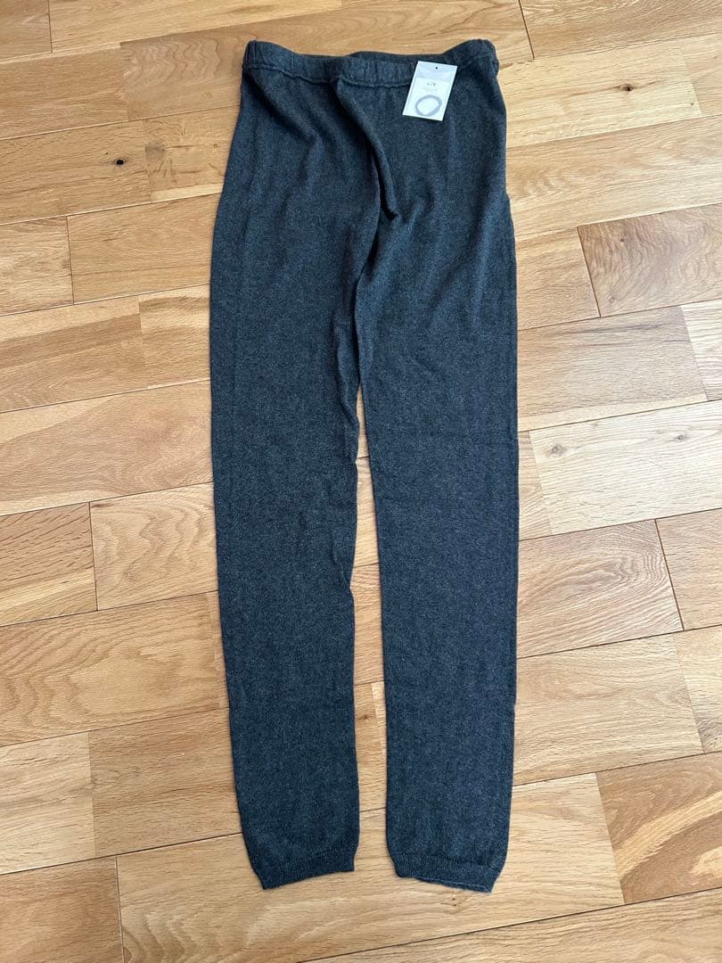 ♡未使用♡evameva コットンカシミヤレギンス